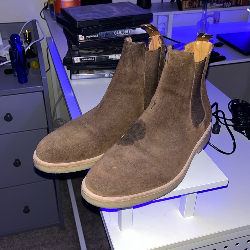 New republic boots